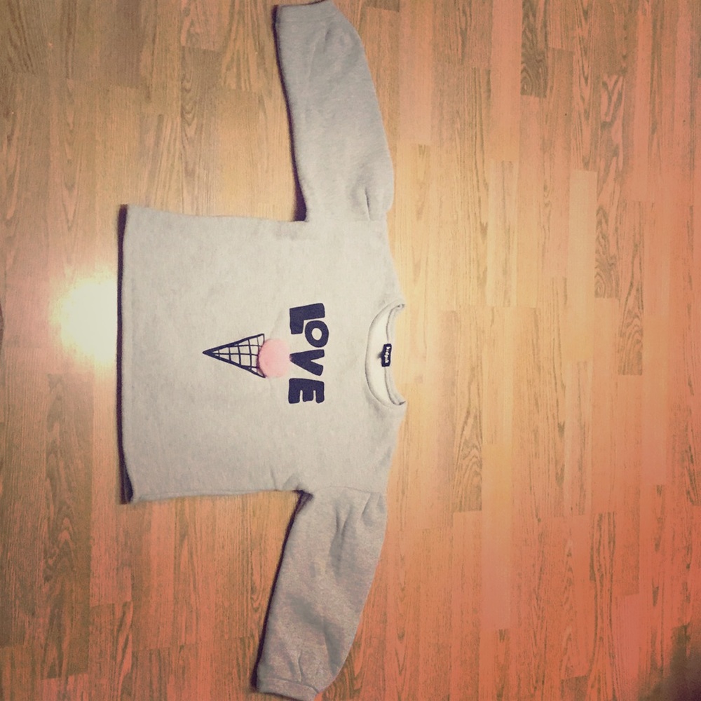 A kid pick sweater!